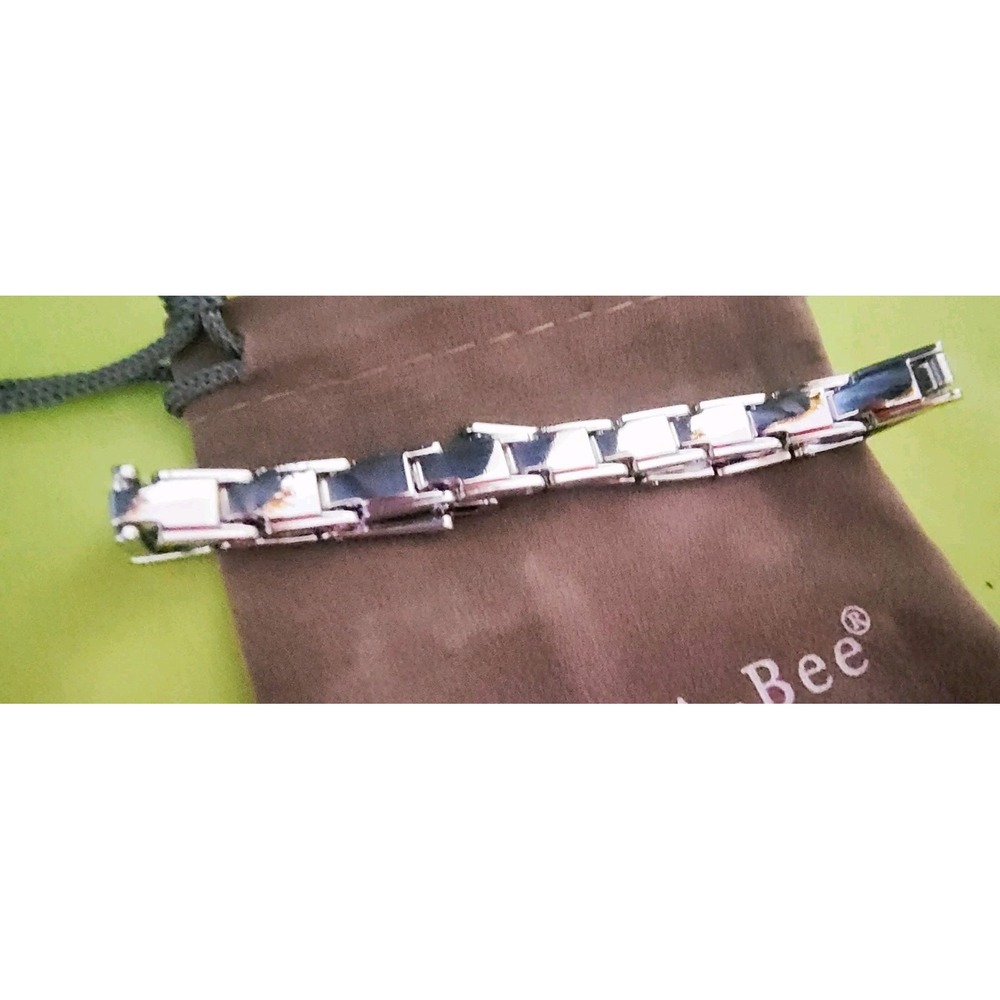 Silver Reversible Magnetic Bracelet Size 7.5 Inches NEW
